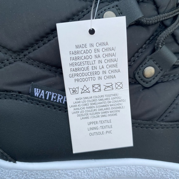 Womens Boots. Thinsulate, Black, Size
7 Soft And Furry, Nice! - Picture 6 of 7